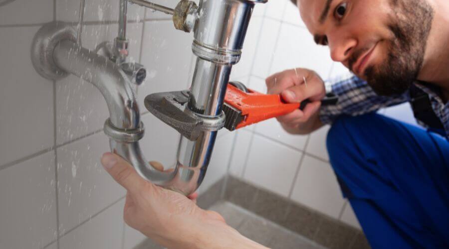 Expert burst pipe repair services in Bridger, MT